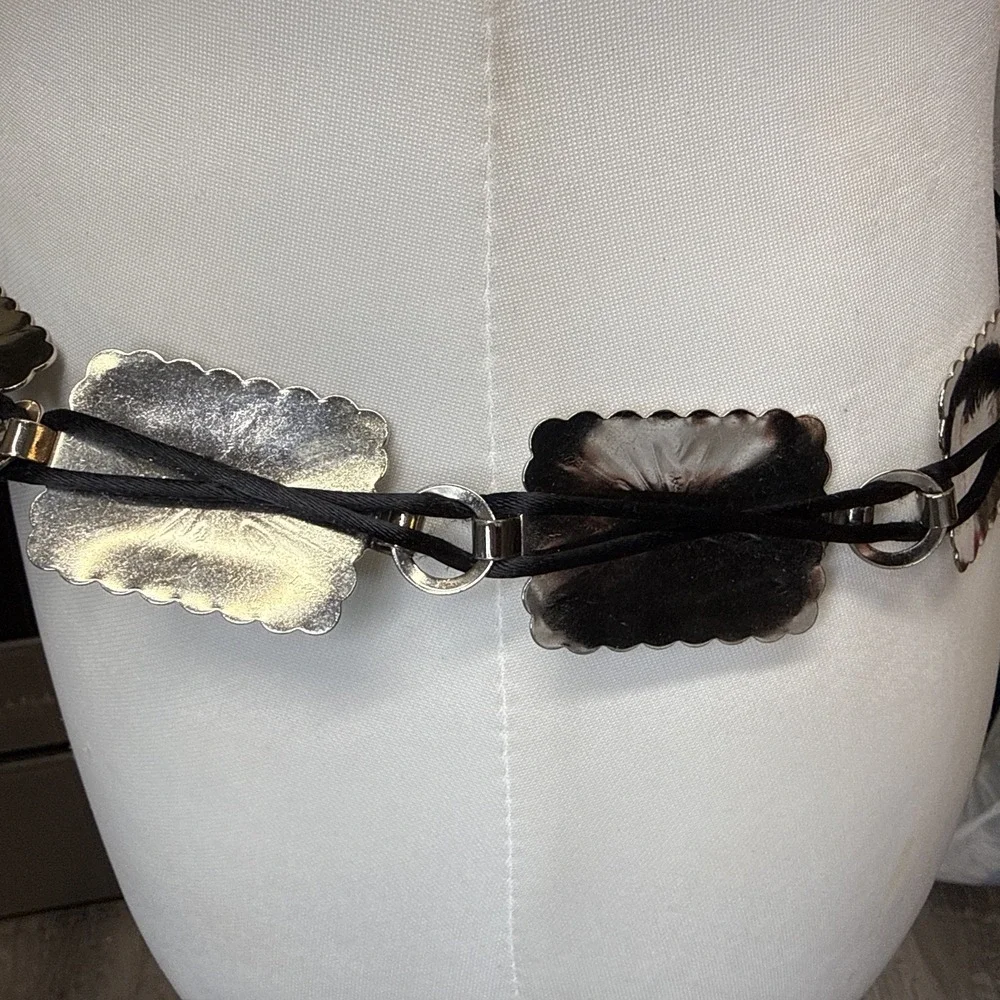 Vintage Western Lace Up Concho Belt Tie Back Adjustable Boho Waist Belt XL - Picture 4 of 6